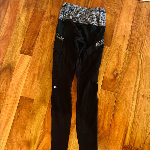 Lulu Leggings - Picture 2 of 2